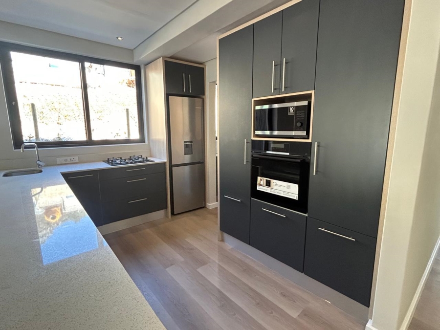 4 Bedroom Property for Sale in Hout Bay Western Cape